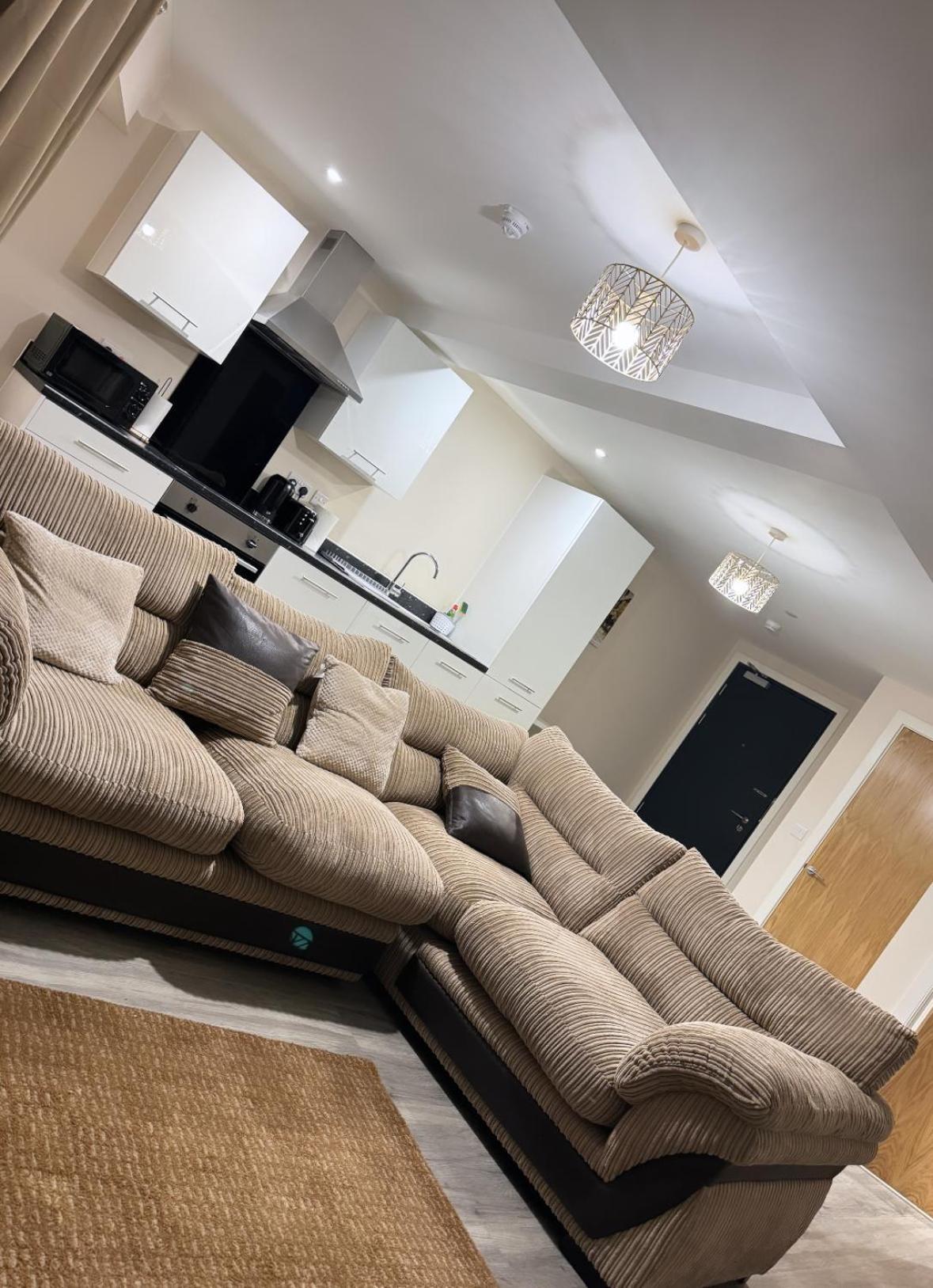 Luxury 2 Bedroom Apartment In Manchester City Centre - Free Parking Buitenkant foto