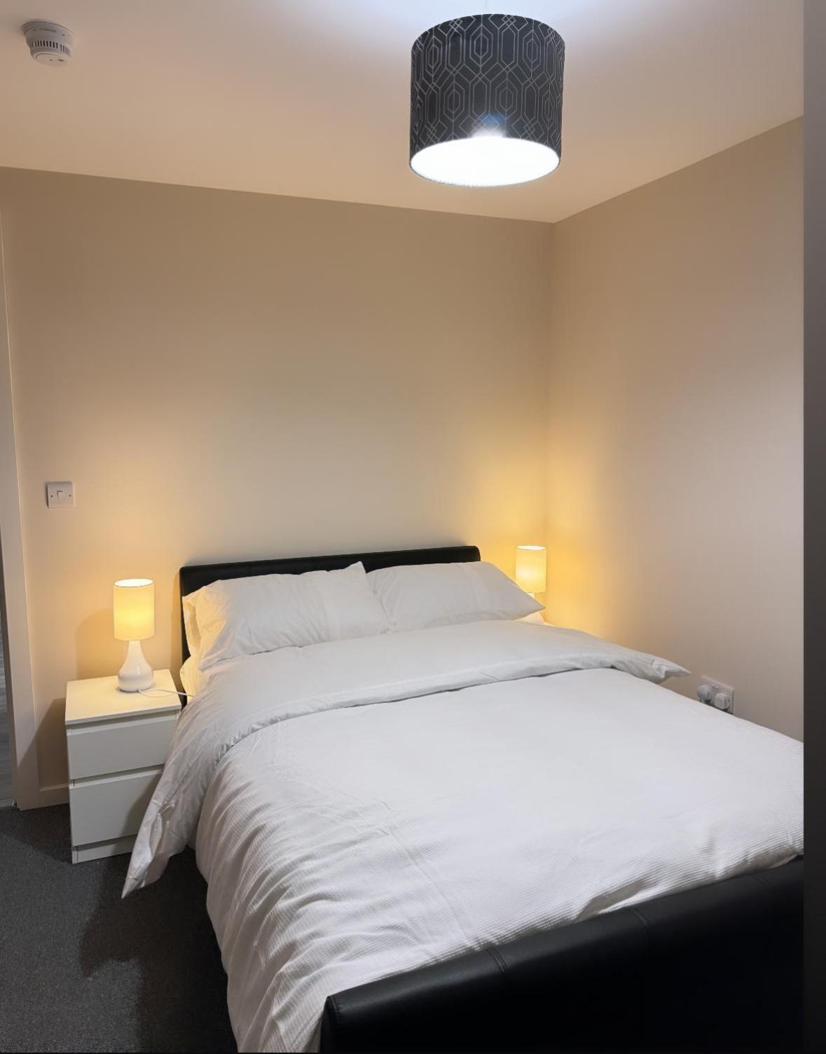Luxury 2 Bedroom Apartment In Manchester City Centre - Free Parking Buitenkant foto