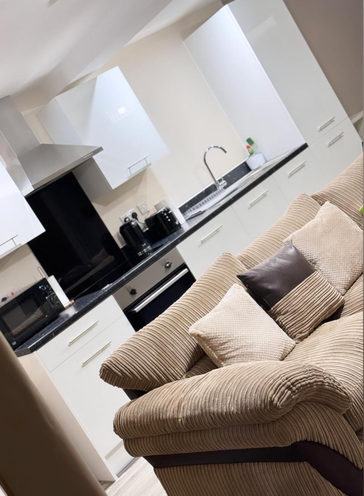 Luxury 2 Bedroom Apartment In Manchester City Centre - Free Parking Buitenkant foto