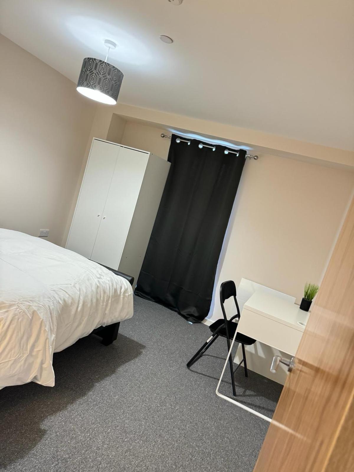 Luxury 2 Bedroom Apartment In Manchester City Centre - Free Parking Buitenkant foto
